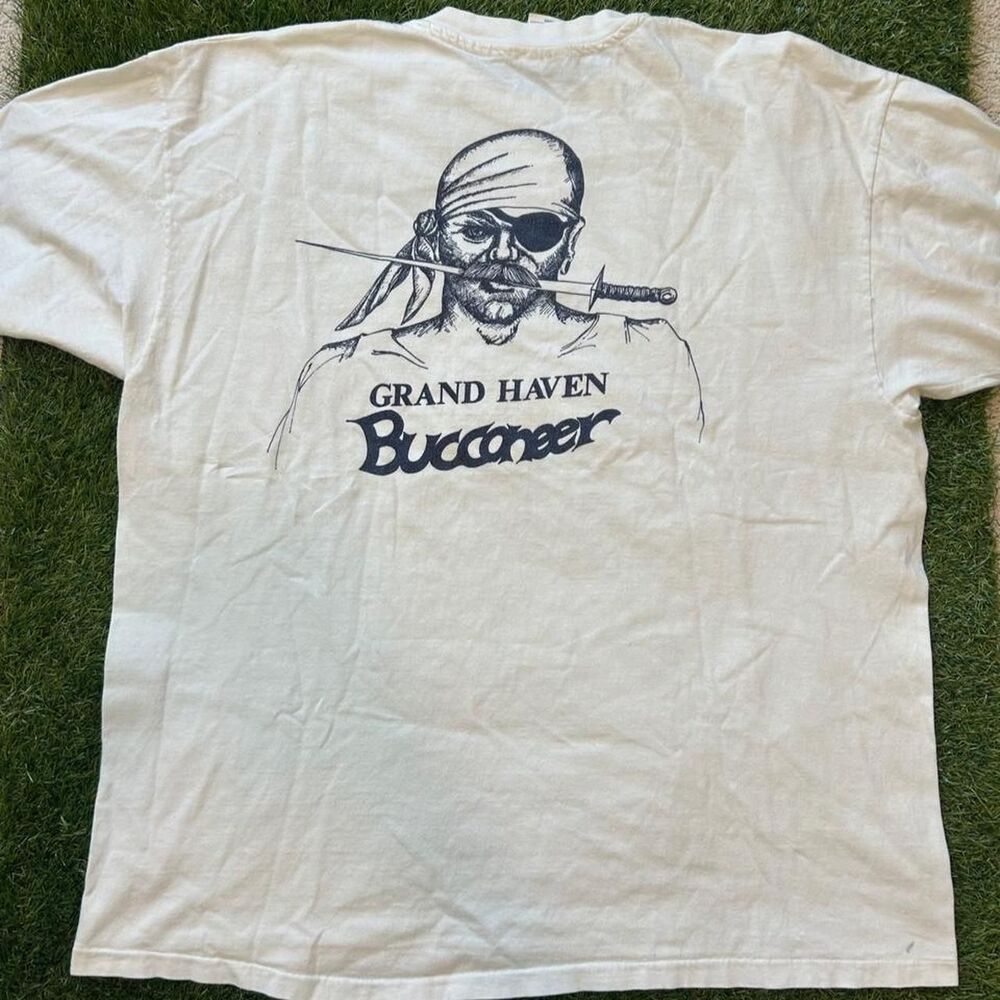 Hanes Men's White and Cream T-shirt